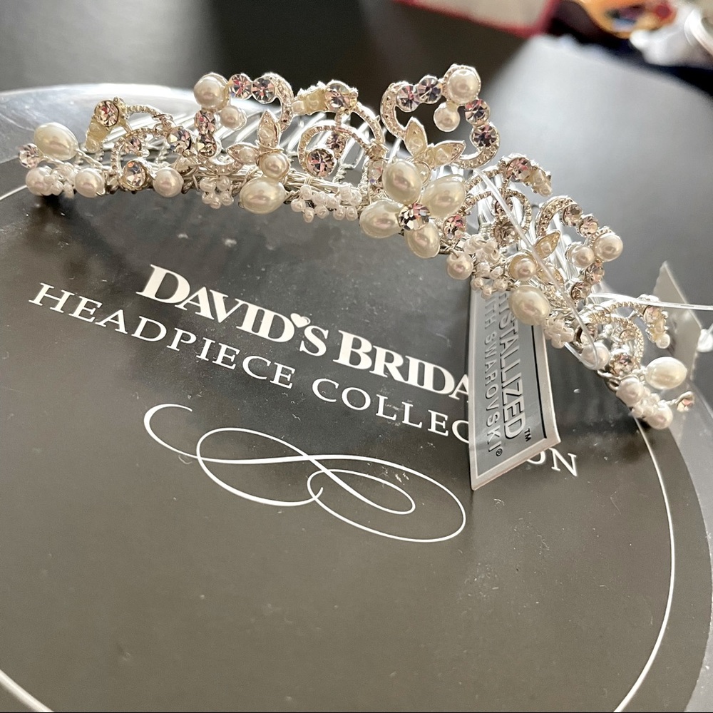 David’s Bridal pearl Swarovski crystal tiara comb